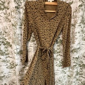 Cloth & Stone Anthropologie Cheetah Tan Brown Long Sleeve Button Down Maxi Med